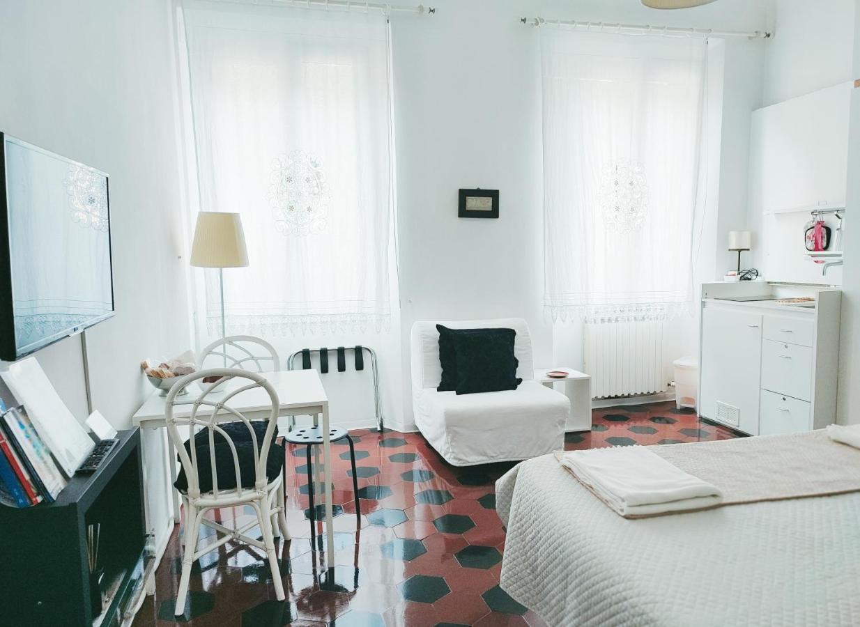Lucretia House Hotel Firenze Bagian luar foto