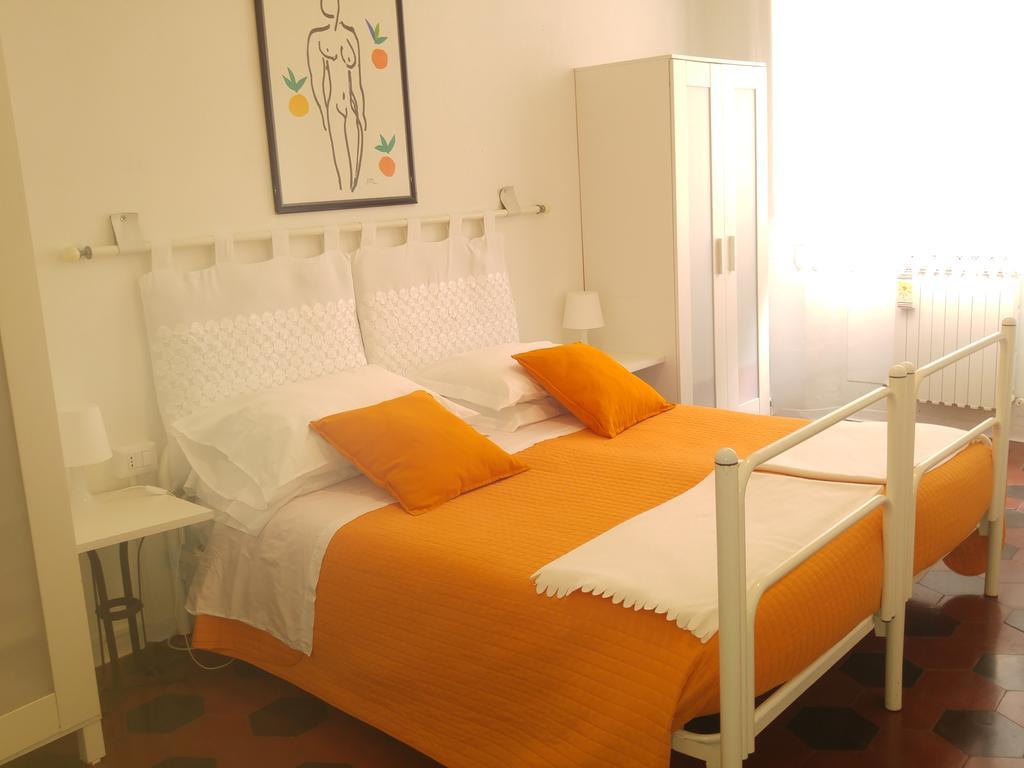 Lucretia House Hotel Firenze Bagian luar foto