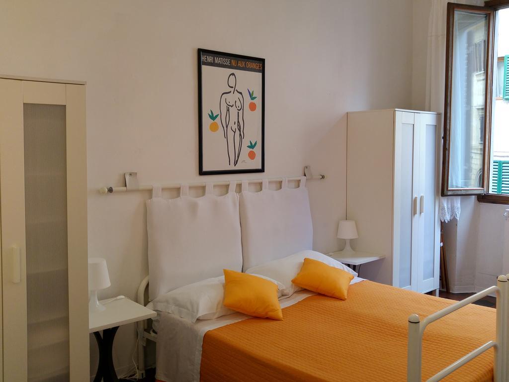 Lucretia House Hotel Firenze Bagian luar foto