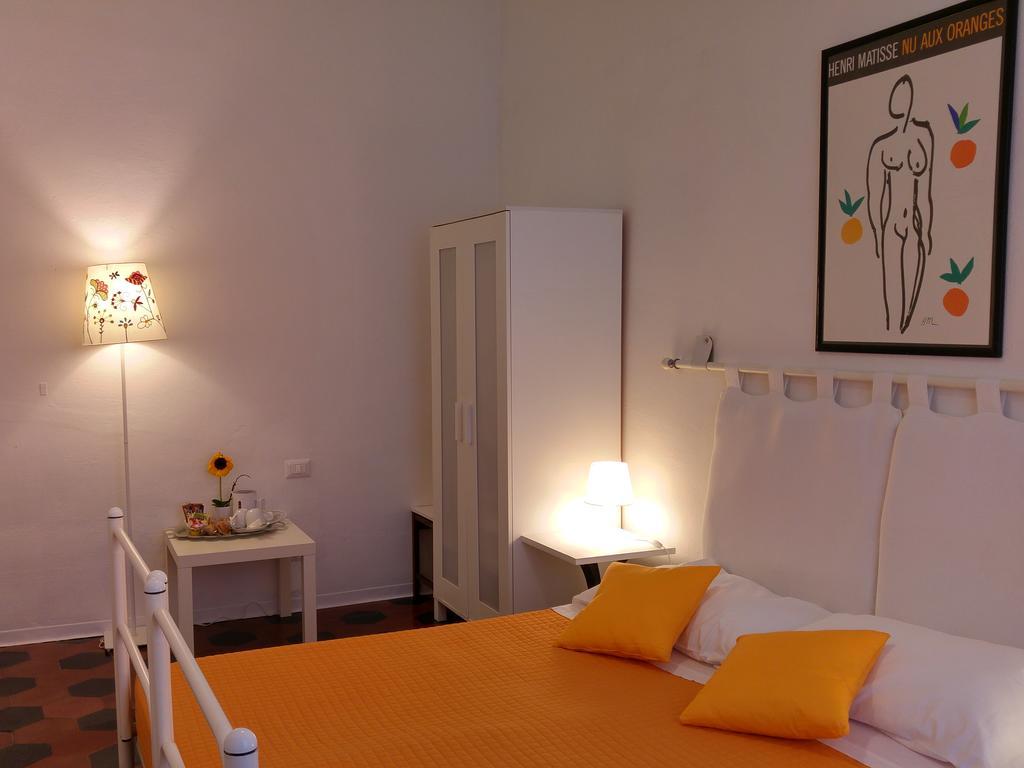 Lucretia House Hotel Firenze Bagian luar foto